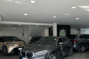 Bmw 116 116d 5p. Advantage