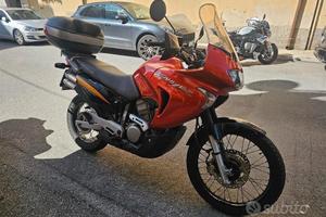 Honda Transalp 650 bauletto