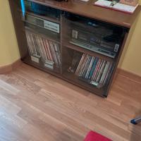 mobiletto per stereo 