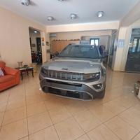 Jeep Avenger 1.2 Turbo 136 CV MHEV 4xe Upland