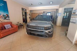 Jeep Avenger 1.2 Turbo 136 CV MHEV 4xe Upland