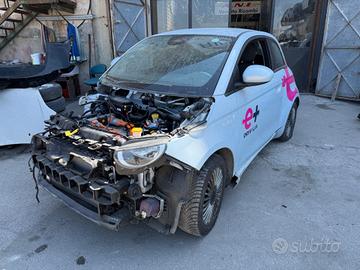 Fiat 500e elettrica 58cv del 2021