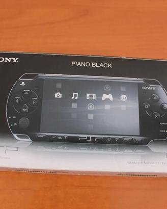 SONY PSP 2004 CONSOLE