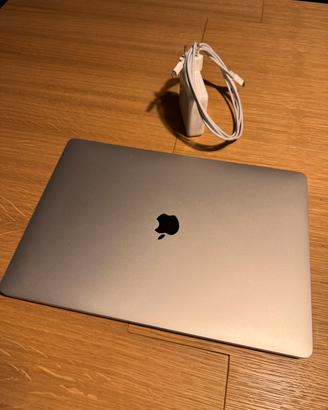 MacBook Pro 16 2019 Top di gamma con AppleCare