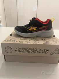 Scarpe bambino Skechers misura 27