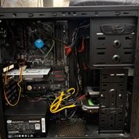 Postazione PC Completa con Monitor 24" + Kit Razer