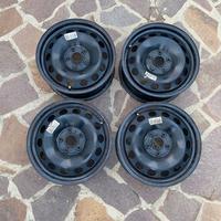 set 4 cerchi in ferro da 16” 5 fori per auto VW