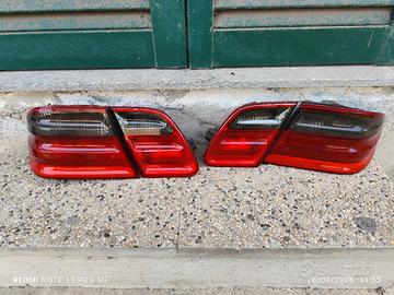 fari posteriori Mercedes w210