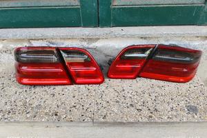 fari posteriori Mercedes w210