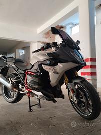 BMW R1200RS