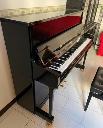 Pianoforte verticale Steinbach, anno 2023