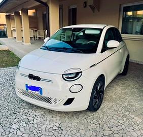 Fiat 500 elettrica 3+1 by Bocelli 43 KW
