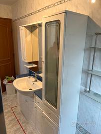 mobile bagno con lavabo