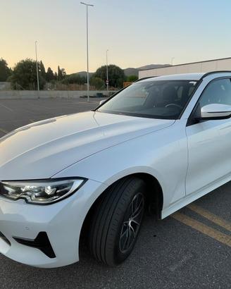 Bmw Serie 3 Touring 318d Business 48V Mild Hybrid