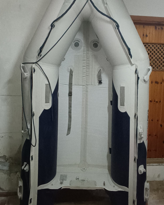 Gommone Honwave 2,7 m ripiegabile+motore 2T+acces