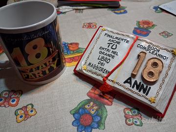 18 ANNI: tazza e targa per 18esimo compleanno