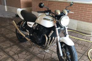 Suzuki Gsx 750