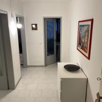 Lato strada - il mare a pochi passi