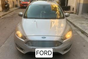  Ford Focus 1.6 diesel modello titanium 2015
