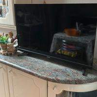 Samsung TV da 32 pollici HD Ready