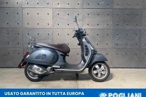 Vespa GTS 300 hpe Touring ABS