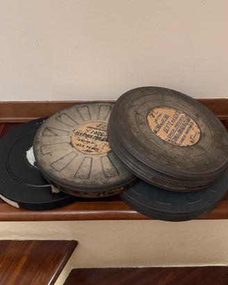 Scatole in latta per film 16mm super 8