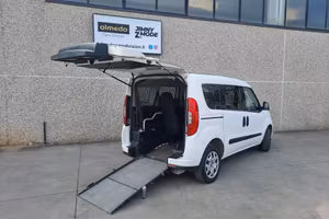 Fiat Doblo TRASPORTO DISABILI Ribassato