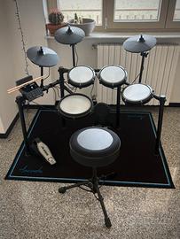 Batteria elettronica Alesis Nitro Max e accessori
