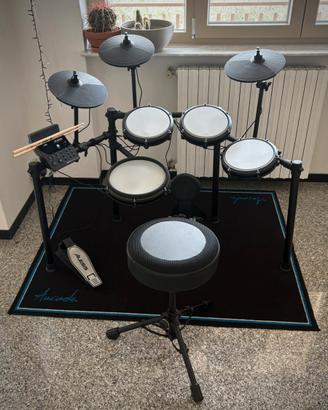 Batteria elettronica Alesis Nitro Max e accessori