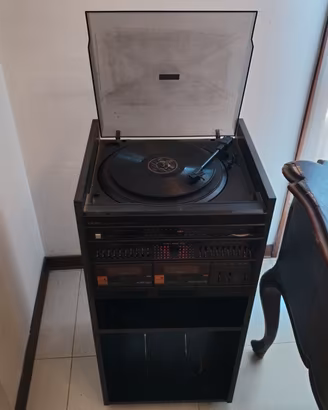 Stereo giradischi Lenco con casse