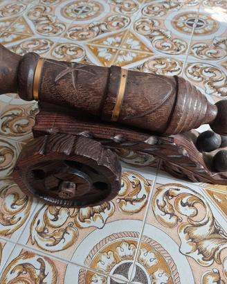 cannone decorativo intagliato vintage 