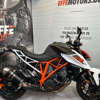 Ktm 1290 Super Duke R Tech Pack "tua a 148 euro a