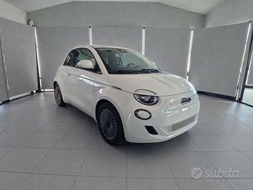 FIAT 500 Berlina 42 kWh PROMO PENATI4YUO