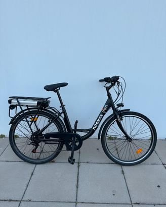 BICICLETTA ELETTRICA NILOX J5 NUOVA