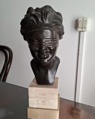 La Dea Bendata, da Vincenzo Aurisicchio.