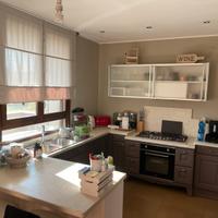 Cucina in noce a C Circa 5/6 metri