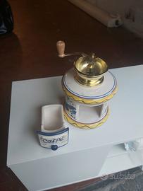 Macinacaffé in ceramica 