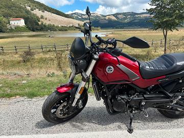 Leoncino 500