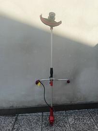 decespugliatore Einhell senza batterie 