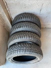 Gomme Termiche Hankook Winter  165/65/R15 81T M+S