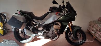 Moto Guzzi V100 Mandello S