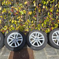 cerchi (originali VW) e gomme 16 pollici