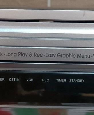 Videoregistratore VHS LG LV4685 (6 Testine Hi-Fi )