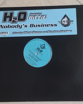 H₂O featuring Billie – Nobody's Business 