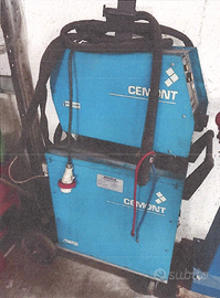 Saldatrice con raffrescatore