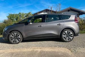 Grand scenic 7 posti