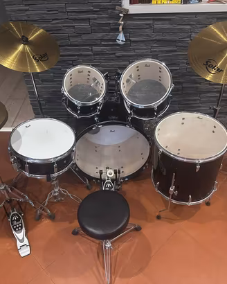 Batteria acustica Pearl Roadshow completa nera