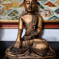 Statuetta di Buddha, in legno 