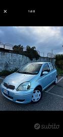 2004 Toyota yaris