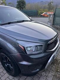 Pick-Up 4x4 Autocarro Ssangyong ACTYON